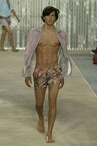 Look 32